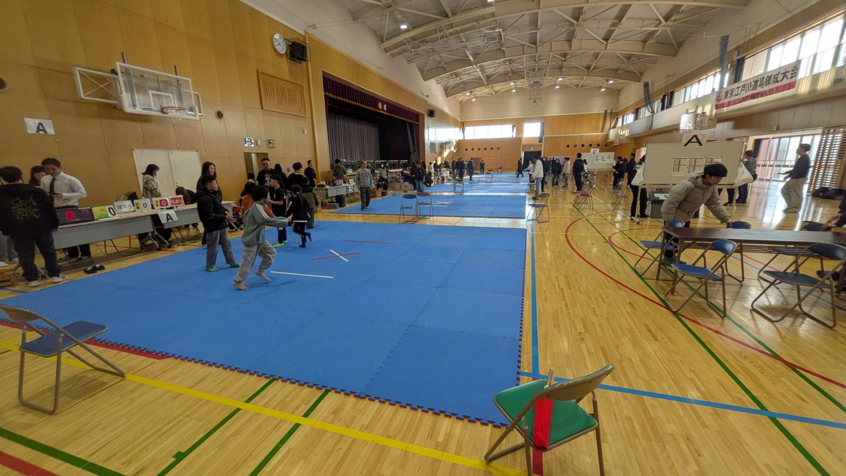 空手用マットがレンタルされました実際に設置した様子の写真。