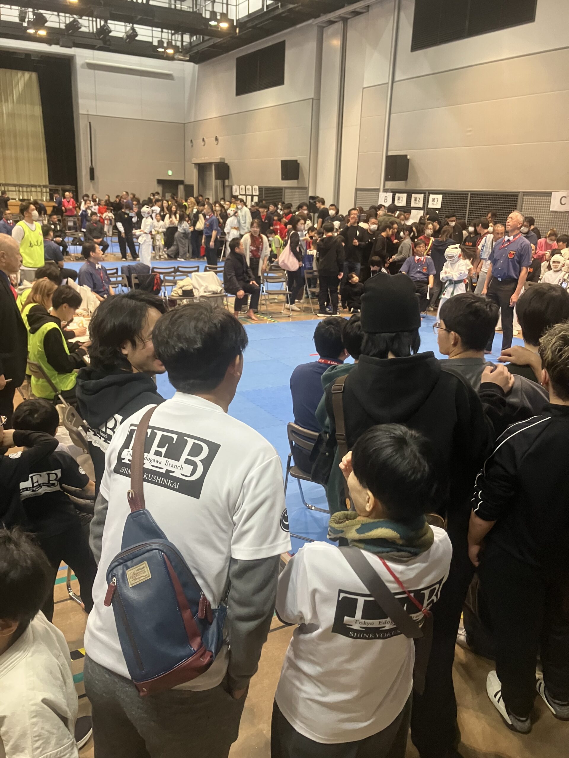 ジョイントマットがレンタルされました実際に設置した様子の写真。